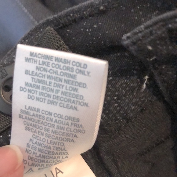 Lot of 2x [Champion] & [Univibe] Boys Sz M 8/10 Shorts - Black Plaid & Dark Gray - Picture 16 of 16